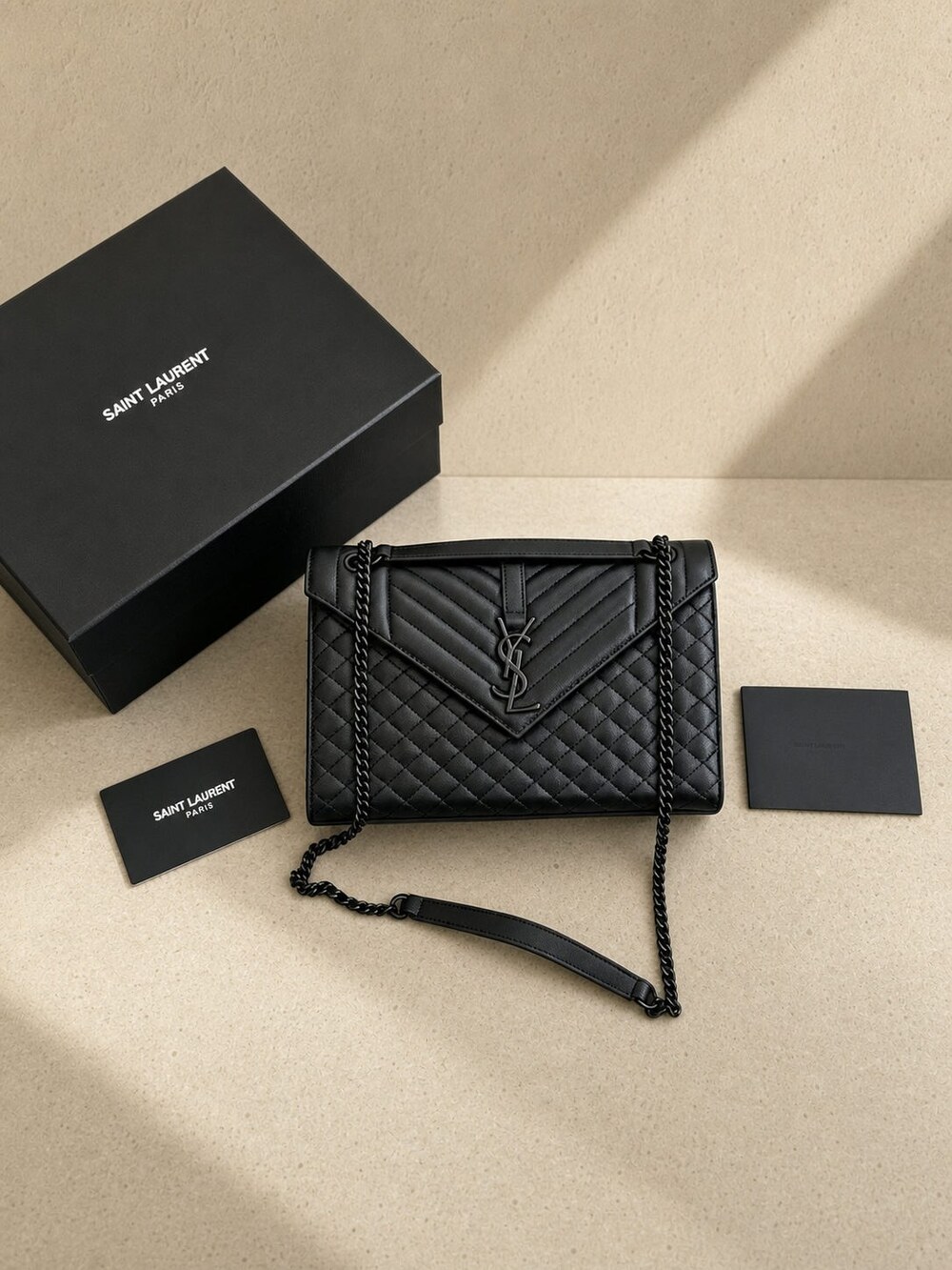 Yves Saint Laurent Shoulder Handbag | Envelope Medium | 4872061Y30J1000